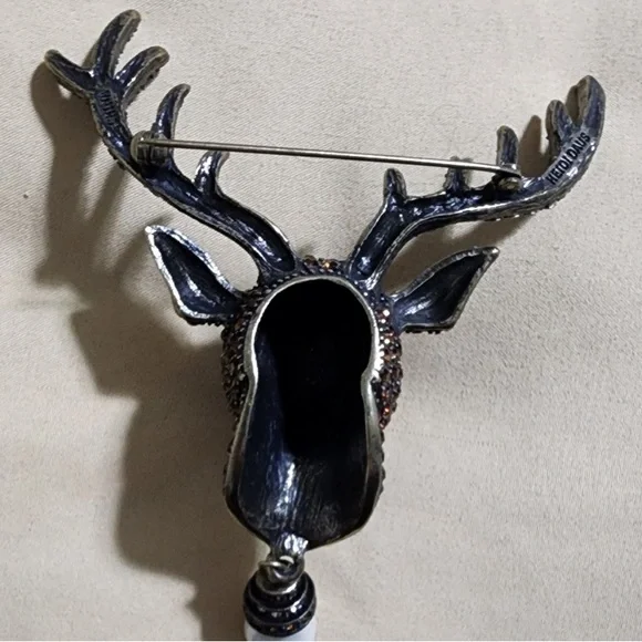 Heidi Daus??  Brown and Silver Deer Brooch - Picture 2 of 5